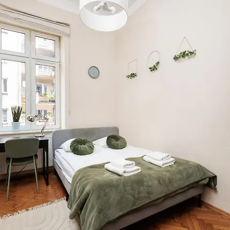 Przestronny Klimatyczny Przy Staszica - By Upstairs Апартаменты *