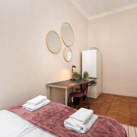 Апартаменты Przestronny Klimatyczny Przy Staszica - By Upstairs *